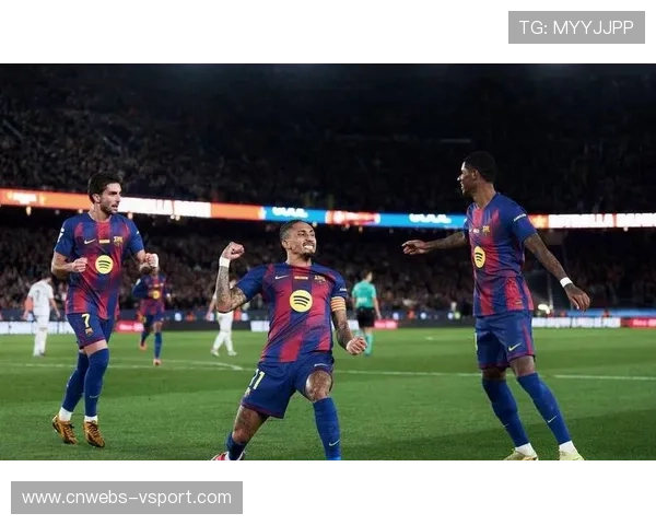 布拉格斯拉维亚对阵巴塞罗那，亚马尔助攻梅开二度