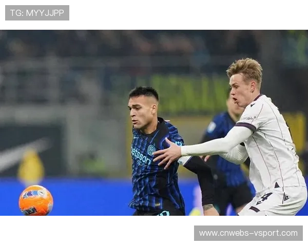 小图拉姆垫射破门后与劳塔罗庆祝